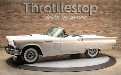 1957 Ford Thunderbird E-CODE 1957 Ford Thunderbird