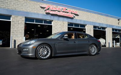 2013 Porsche Panamera 4S 