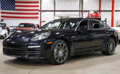 2016 Porsche Panamera 4S 