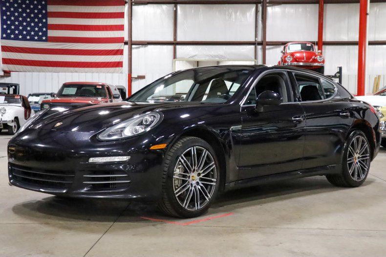 2016 Panamera 4S Image