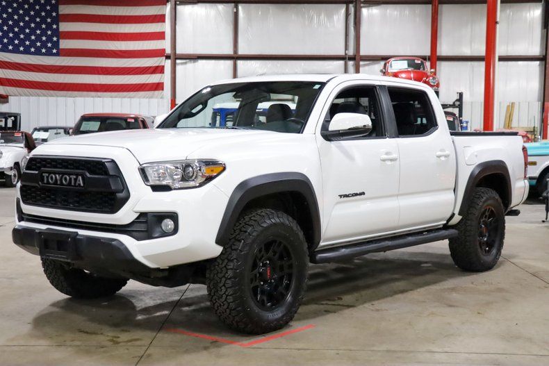 2018 Tacoma TRD Off Road Image