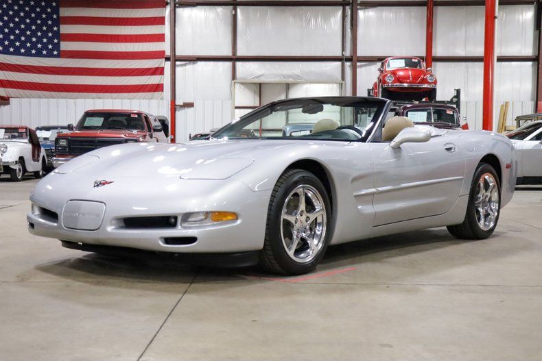 2000 Corvette Convertible Image