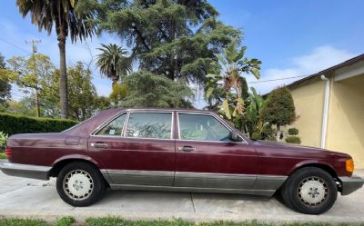 1986 Mercedes-Benz 420SEL 