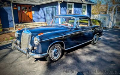 1959 Mercedes-Benz 220S Coupe