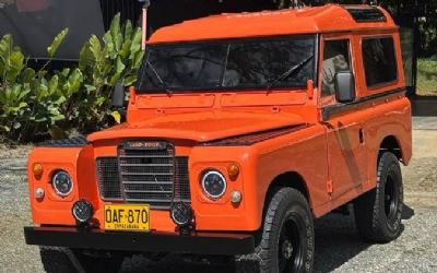 1982 Land Rover Series III Santana 90 1988 Land Rover Series III Santana 90