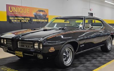 1969 Pontiac GTO 2 Dr. Hardtop 