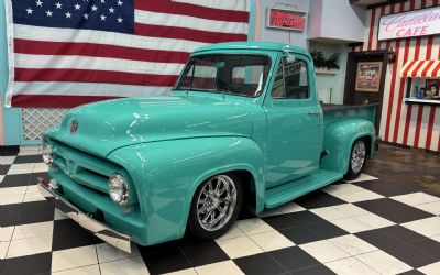 1953 Ford F-100 