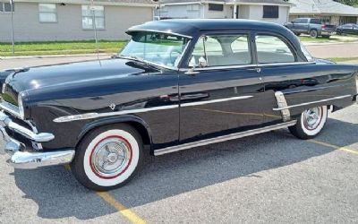 1953 Ford Customline Coupe 