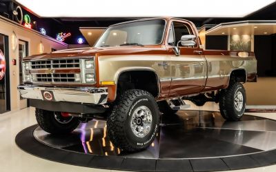 1987 Chevrolet Silverado V20 4X4 Pickup 