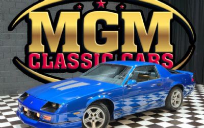 1990 Chevrolet Camaro IROC Z 2DR Hatchback