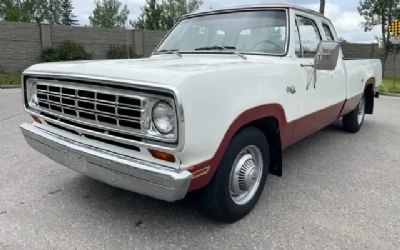1974 Dodge D200 