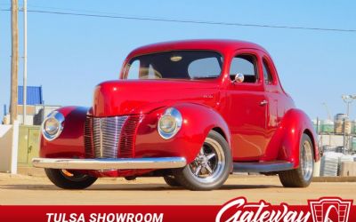 1940 Ford Deluxe - Super Deluxe 