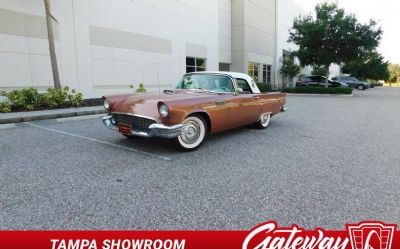 1957 Ford Thunderbird 