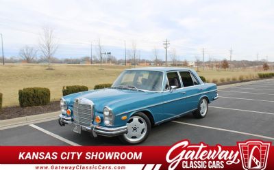 1973 Mercedes-Benz 280SE 