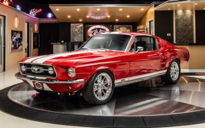1967 Ford Mustang Fastback GTA Restomod 
