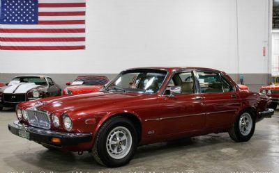 1986 Jaguar XJ6 Vanden Plas 