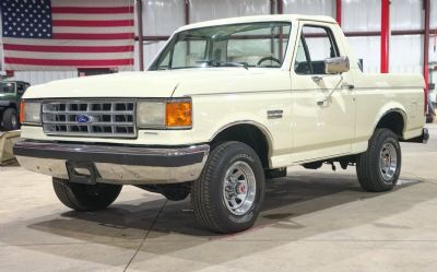 1990 Ford Bronco Custom 