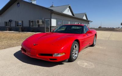 2001 Chevrolet Corvette Base 2DR Coupe