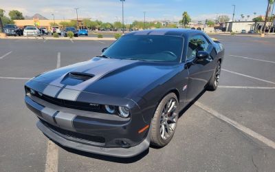 2016 Dodge Challenger SRT 