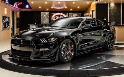 2020 Ford Mustang Shelby GT500 Carbon FI 2020 Ford Mustang Shelby GT500
