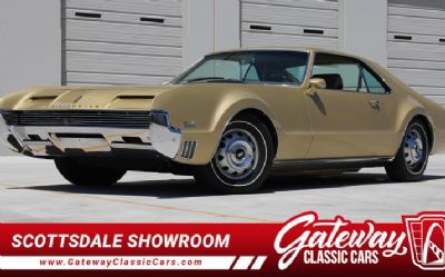 1966 Oldsmobile Toronado 