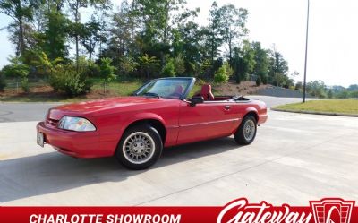 1992 Ford Mustang Convertible 