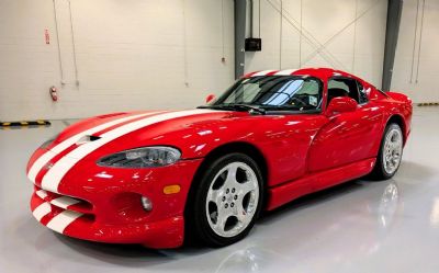 2002 Dodge Viper GTS 