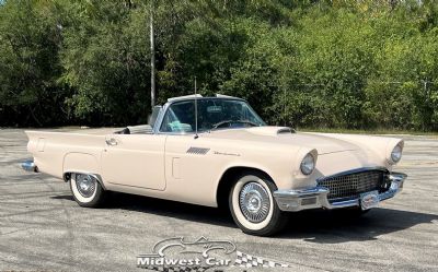 1957 Ford Thunderbird 