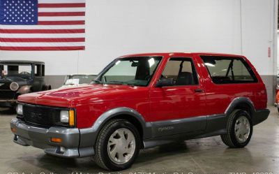 1992 GMC Typhoon 