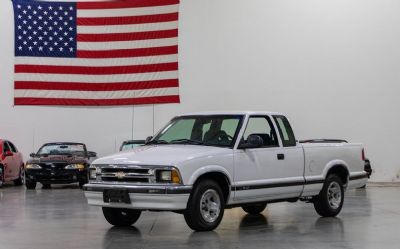 1995 Chevrolet S-10 LS 