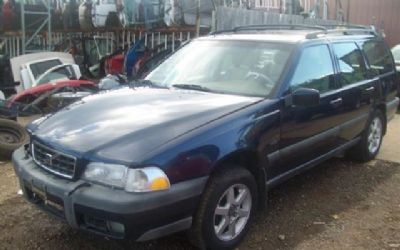 Photo of a 1998 Volvo V70 XC T5 AWD for sale