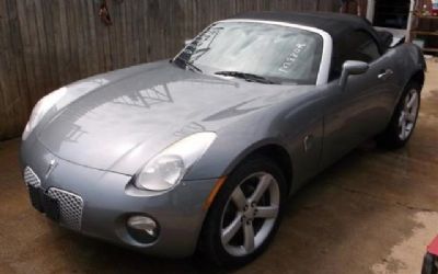 Photo of a 2006 Pontiac Solstice Roadster for sale