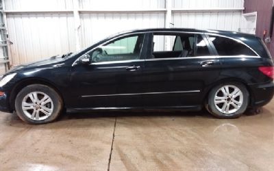 Photo of a 2008 Mercedes-Benz R-Class R350 4MATIC for sale