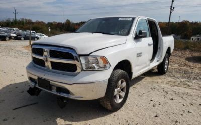 Photo of a 2016 RAM 1500 SLT Crew Cab 4WD for sale
