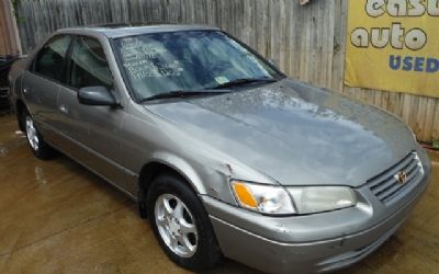 Photo of a 1998 Toyota Camry LE for sale