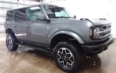 Photo of a 2022 Ford Bronco Outer Banks for sale