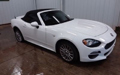 Photo of a 2018 Fiat 124 Spider Classica for sale